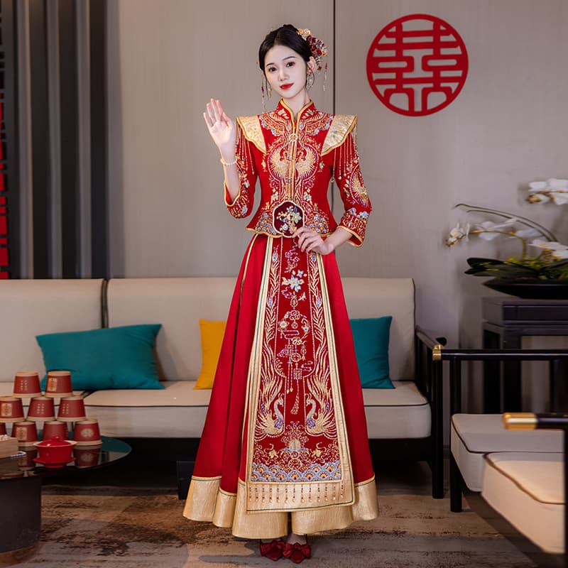 2025 Xiuhe Wedding Dress - Traditional Chinese Wedding Attire for Brides - Dragon and Phoenix Gown - Toasting Dress - Xiuhe Embroidered Dragon and Phoenix Gown
