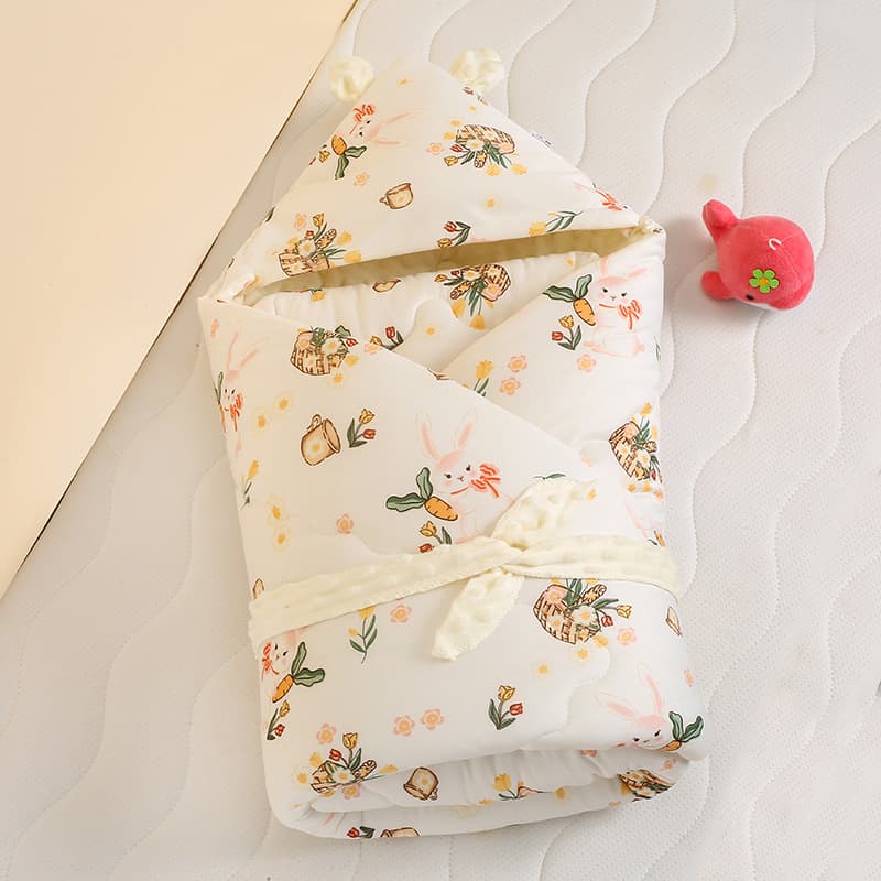 Newborn Baby Dot Fleece Swaddle Blanket for Delivery Room, Startle Reflex Swaddle, Autumn Winter Thickened Infant Swaddle, Outdoor Swaddle