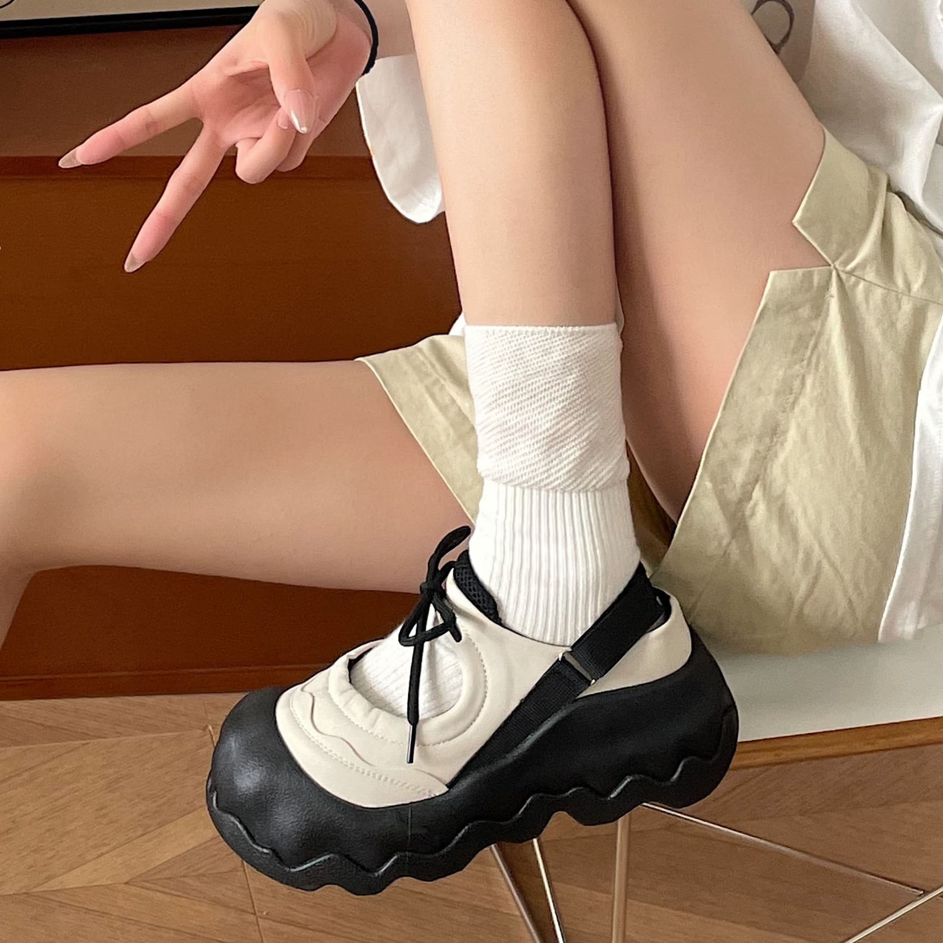 Hot Style French Thick Sole Closed Toe Sandals Women's Summer Outdoor Wear 2025 New Height Increase Soft Sole Mary Jane Sandals