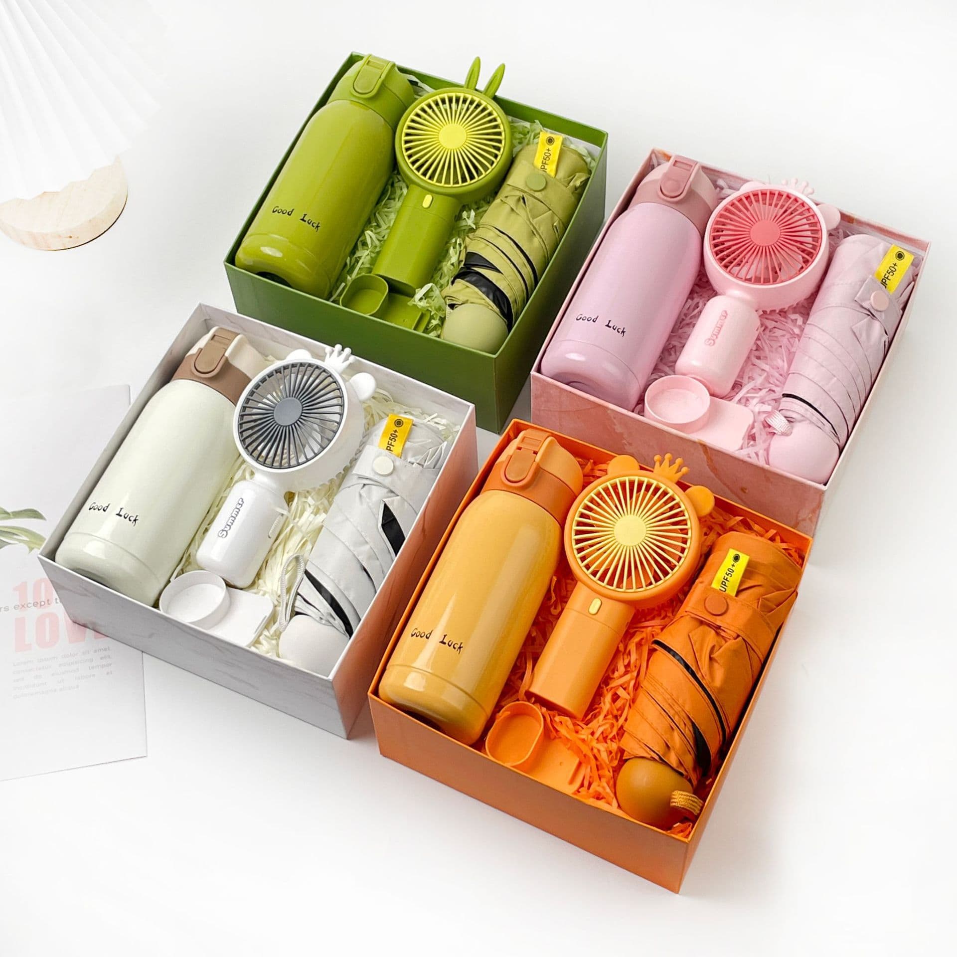 Mother's Day souvenirs, practical gifts, company opening events, employee birthday prizes, company college entrance gifts