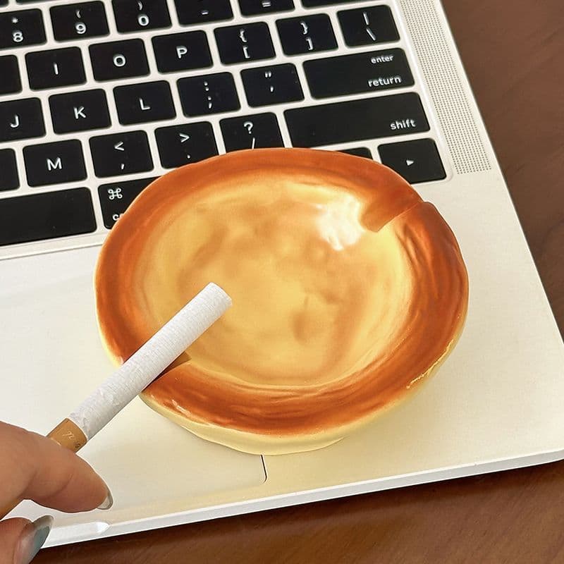 Creative Egg Tart Ashtray High-Gloss Ceramic Cute Ash Tray Anti-Fly with Lid Home Living Room Decoration Office Ash Pot