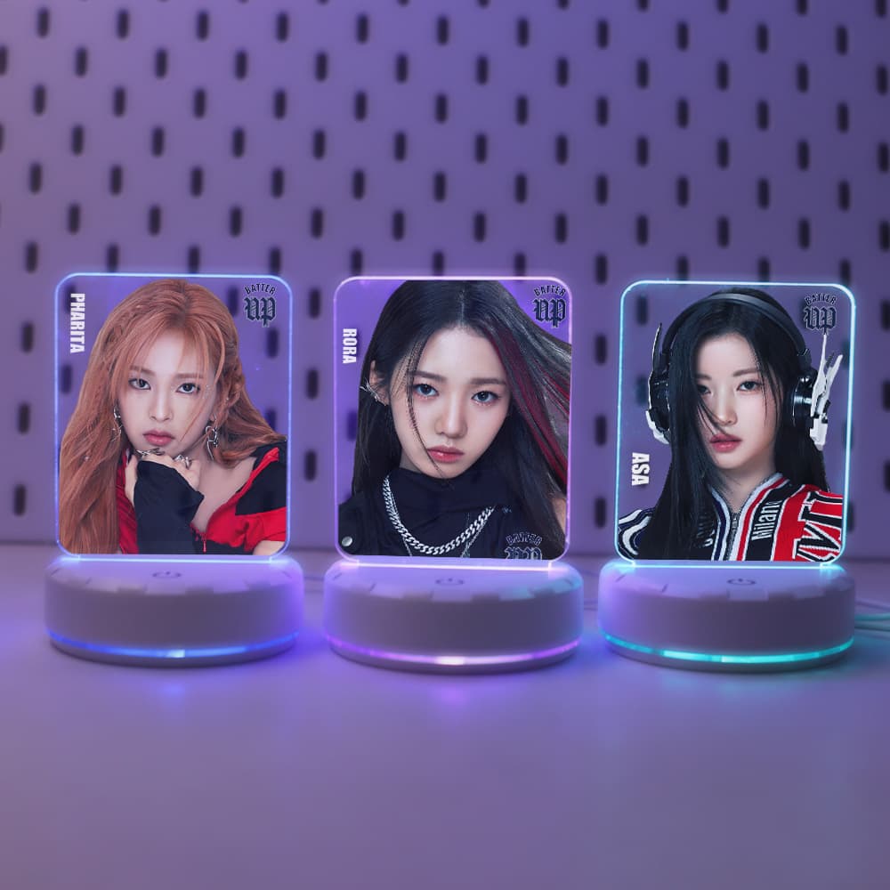 Korean new girl group BABYMONSTER style peripheral Zheng Yazhen colorful LED touch light brand night light 66