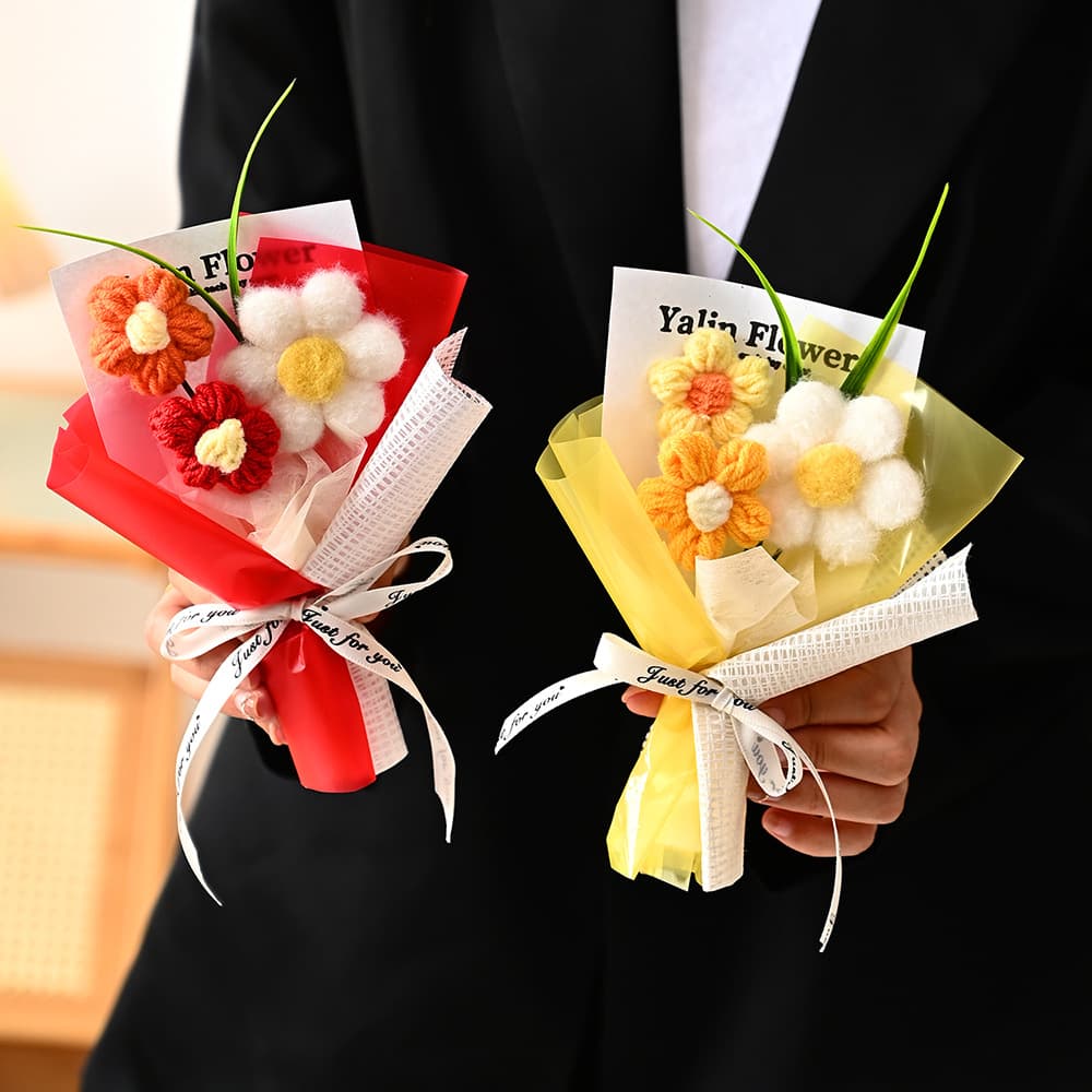 520 Valentine's Day Gift Artificial Fake Flowers Puff Flower Knitted Small Bouquet Accessories Decoration Wholesale Cross-border Souvenir