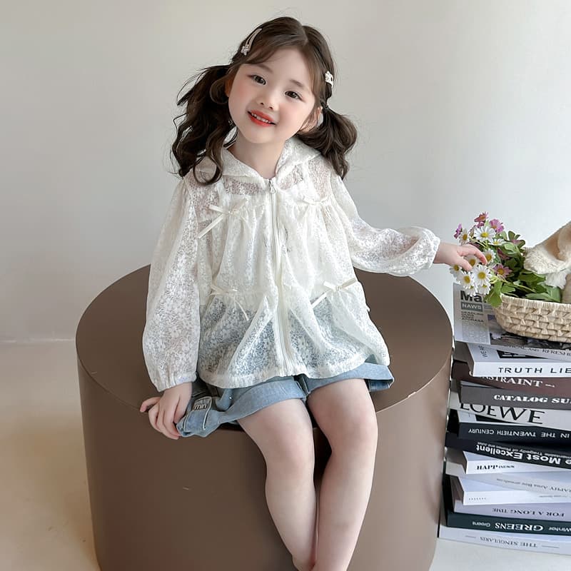 Girls' Sun Protection Clothing Summer 2025 New Children's Western Style Baby Thin Breathable Sun Protection Clothing Lace Summer Coat