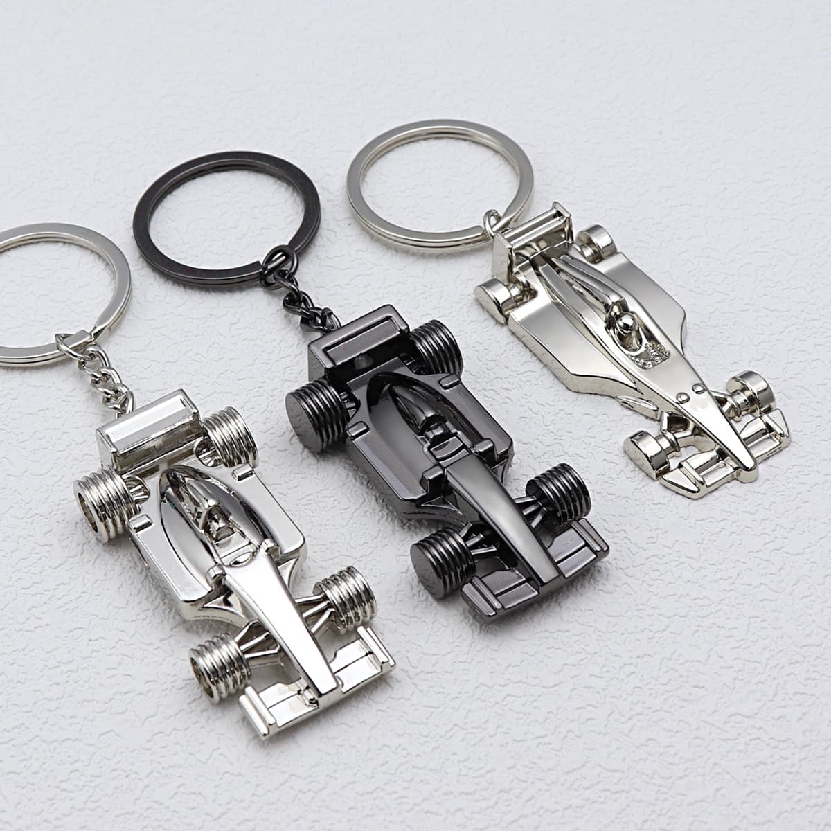 Creative Car Model Keychain Jeep Keychain F1 Racing Car Keychain Off-Road Vehicle Club Small Gift