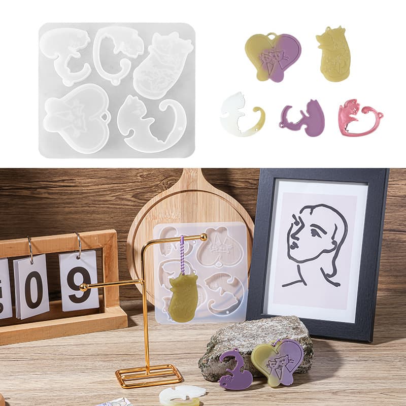 Cross-border Crystal Epoxy Cat Pendant Resin Mold DIY Cartoon Kitten Keychain Hanging Tag Silicone Mold