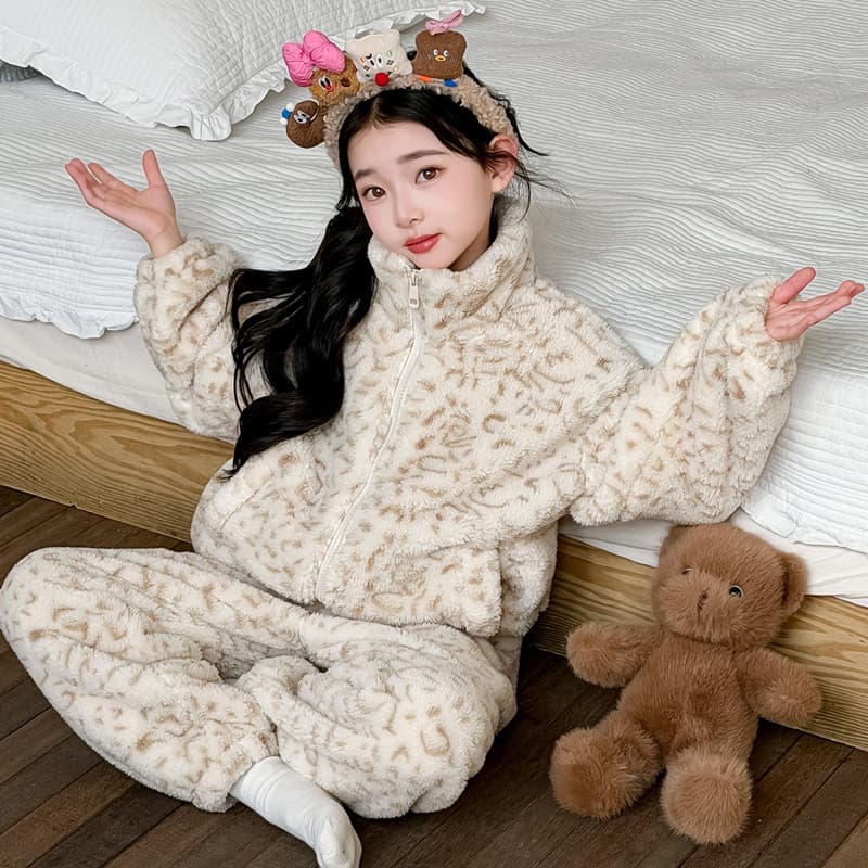 Kids Flannel Pajama Set for Winter, Coral Fleece for Girls, Older Kids Autumn Wear, Thickened Homewear, Korean Style