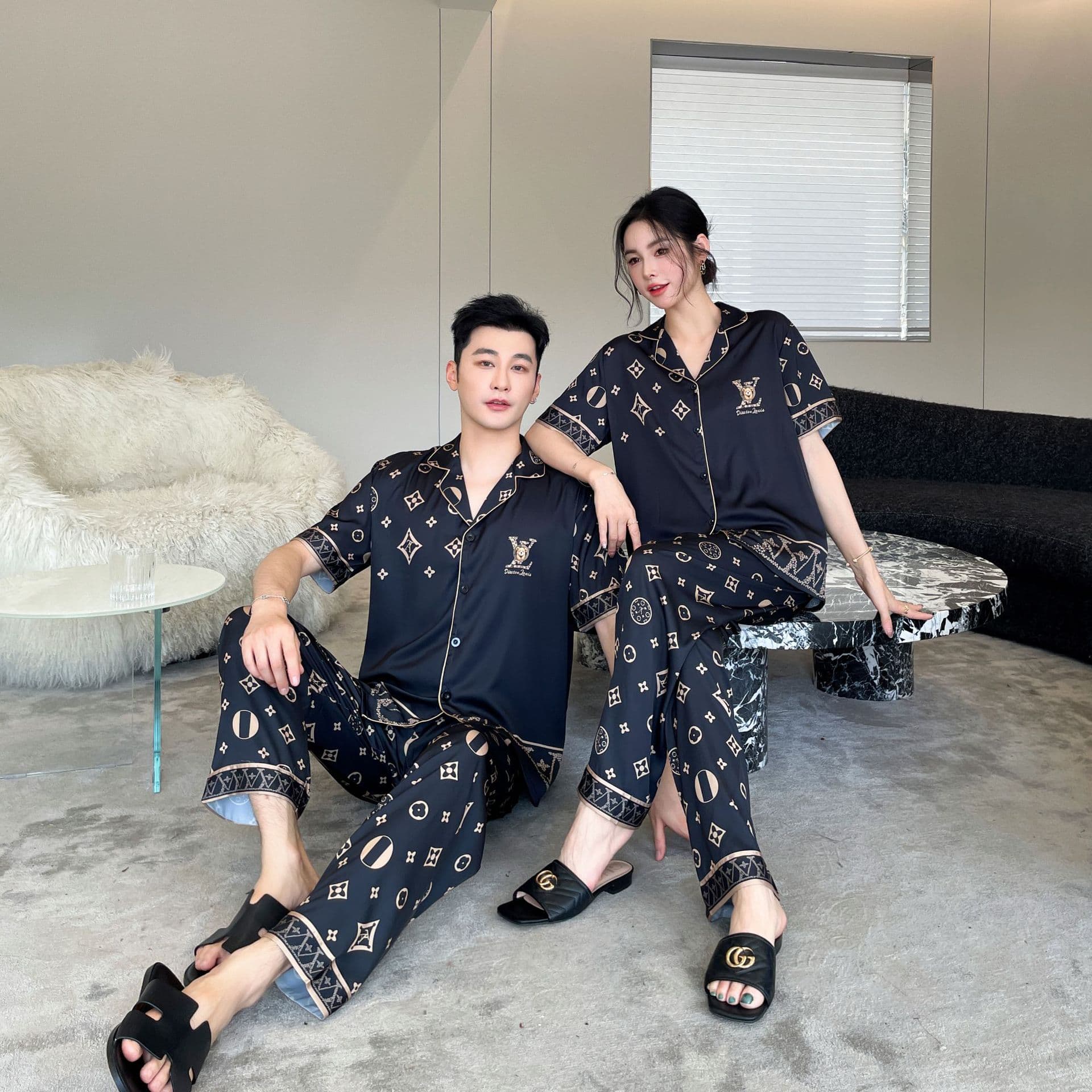 Men's Ice Silk Pajamas Summer Thin Short Sleeve Trendy Bear Couple Pajamas Luxury Homewear