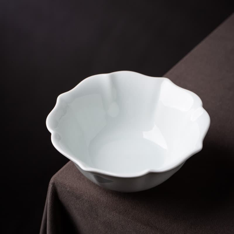 Hotel Japanese ceramic tableware side dishes eating soup bowl green and white petals cold dishes fusion dishes restaurant hotel club