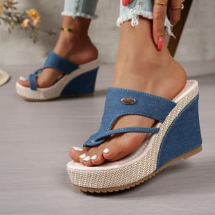 2026 New Cross-Border Toe-Post Slide Sandals Women Plus Size Wedge High Heel Thick Sole Sandals for Women