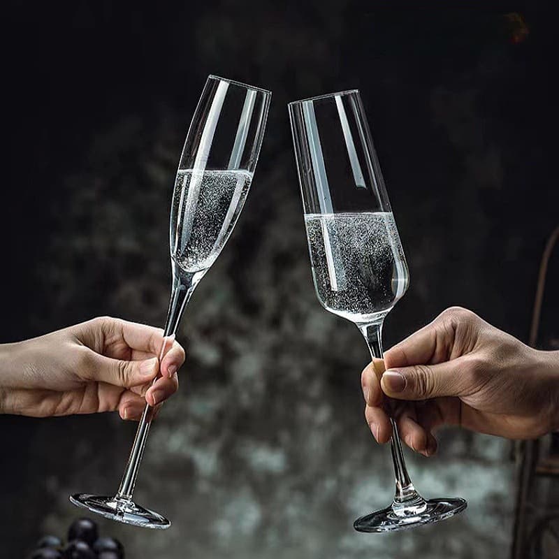 Elegant Crystal Champagne Glasses European Style Set High Foot Glass Fizz Wine Cup Creative High Aesthetic Value Cocktail Cup