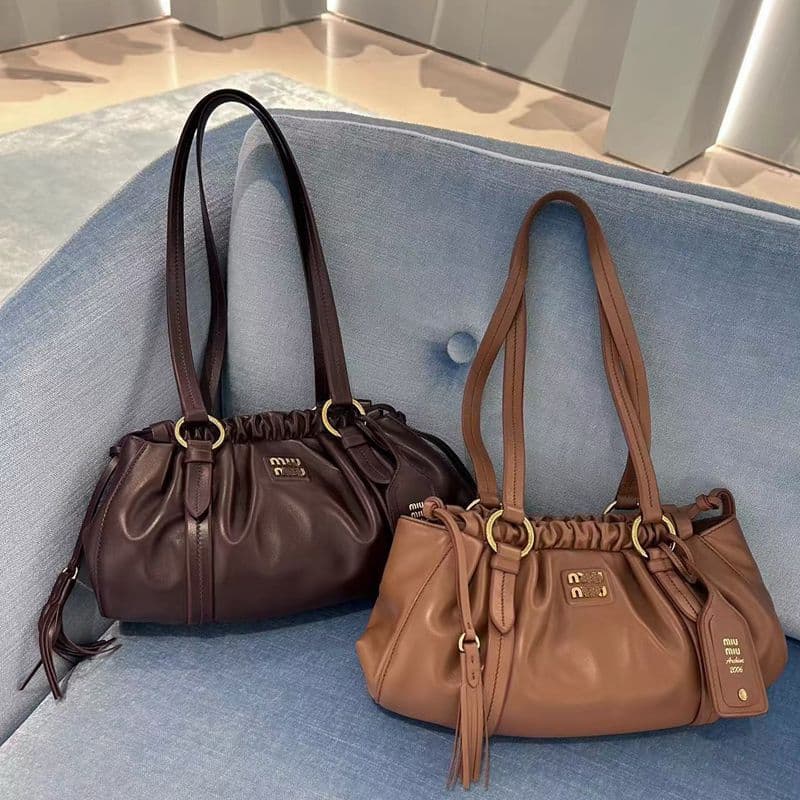 MIU New Style Cloud Bag Bowling Bag New Handheld Shoulder Bag Underarm Drawstring Pleated Fashion Versatile Women's Bag