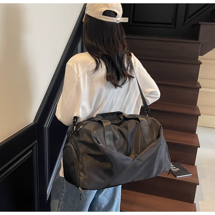 Cross-border Hot Selling Large Capacity Crossbody Travel Bag for Men and Women, Waterproof with Shoe Compartment, Wet and Dry Separation, Swimming Yoga Gym Bag