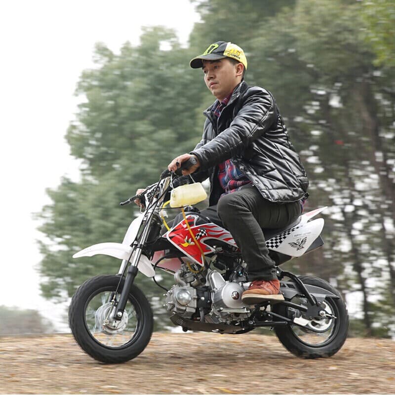 Xiaofeiying Off-Road Motorcycle 125cc Four-Stroke Mini Dirt Bike for Mountain and Off-Road Racing