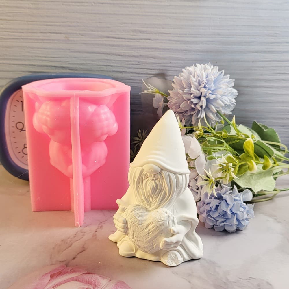 Hugging Heart Dwarf Plaster Ornament Candle Mold Silicone Mold DIY Plaster Silicone Mold W0078