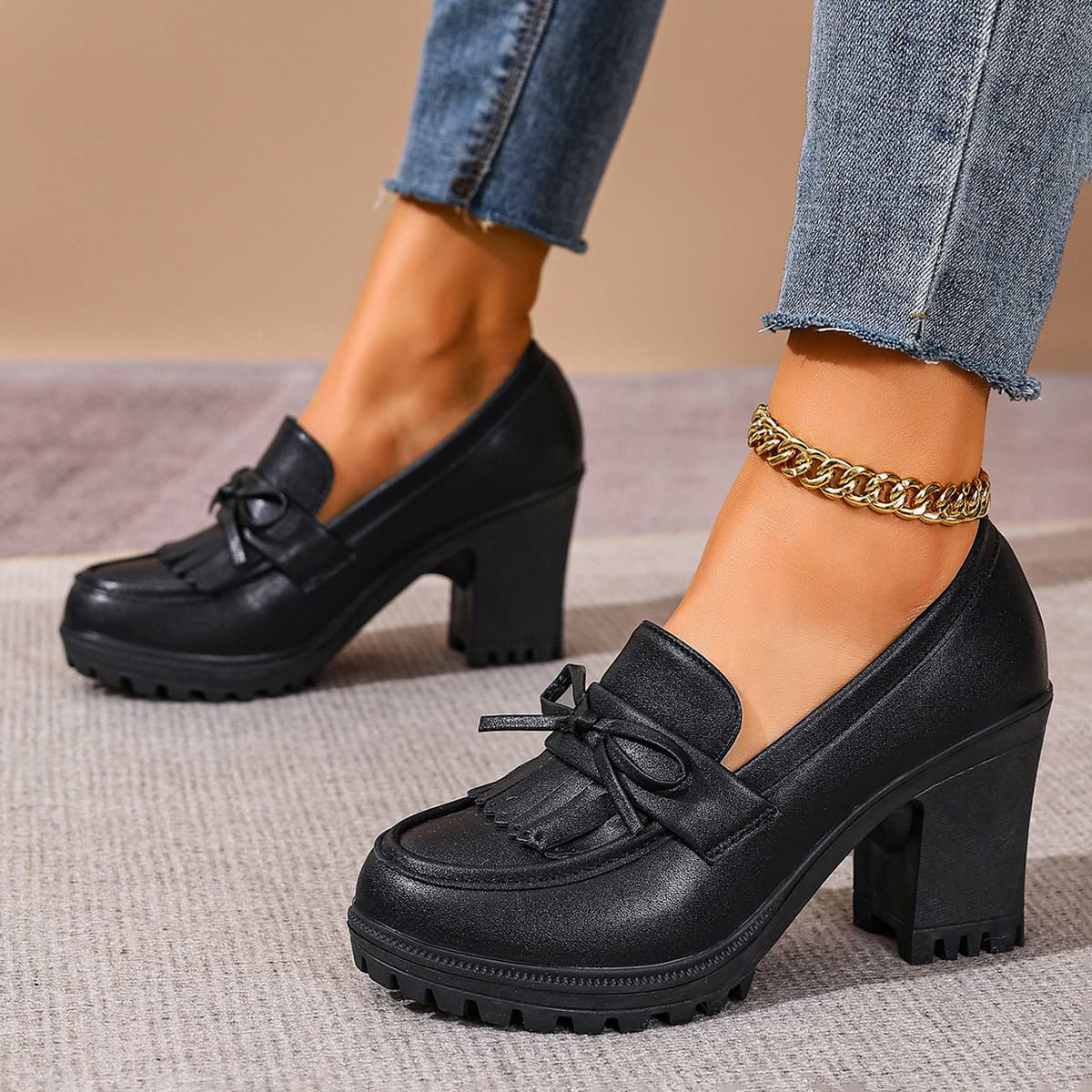 Cross-border Large Size British Style High Heel Loafers for Women 2026 Spring Slip-on Chunky Heel Vintage Leather Shoes Wholesale Stock