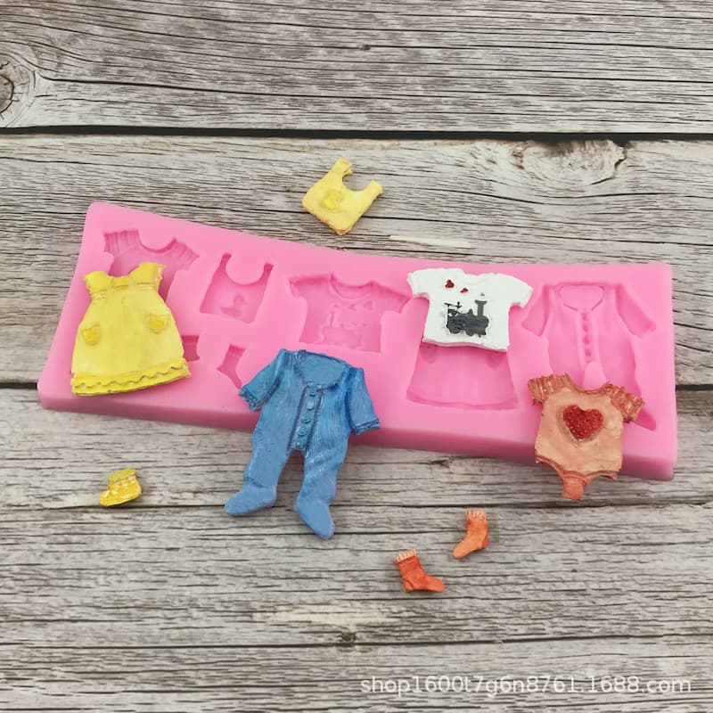 Cross-border Source Baby Set Baby Clothes Fondant Cake Decorating Tool Western Dessert Decoration Chocolate Mold