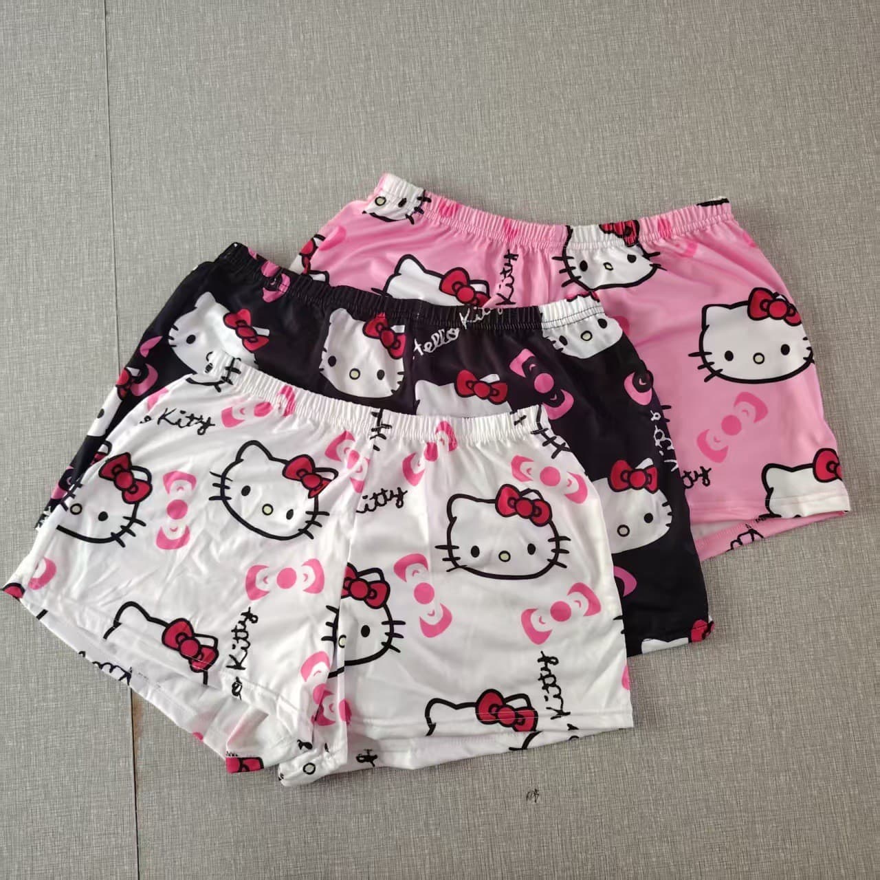 European and American hot style KT Hello Kitty walking shorts cartoon pajama pants for women summer thin loose style home leisure summer