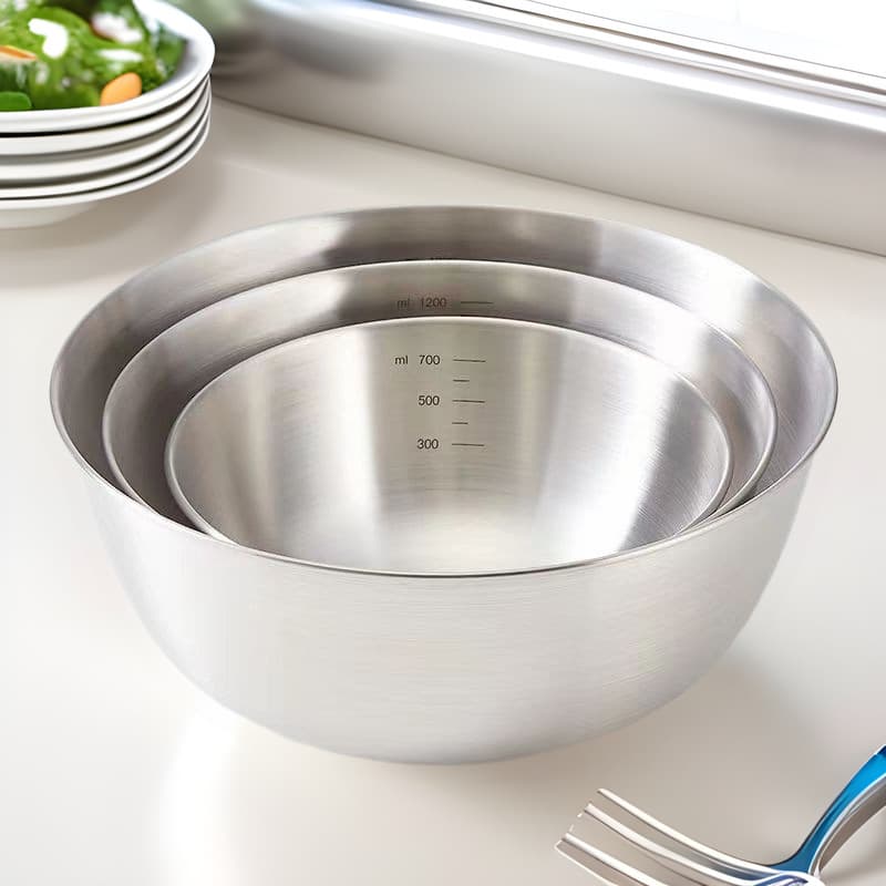 304 Stainless Steel Salad Bowl Japanese Style Mixing Bowl with Measurements Household Dough Kneading Bowl Egg Beating Bowl Baking Cross-border