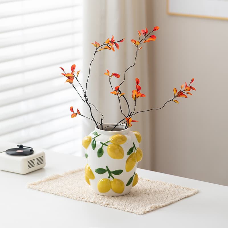 Ceramic Lemon and Strawberry Shaped Vase Office Home Decoration Living Room High-End Decorative Vase Nordic Style