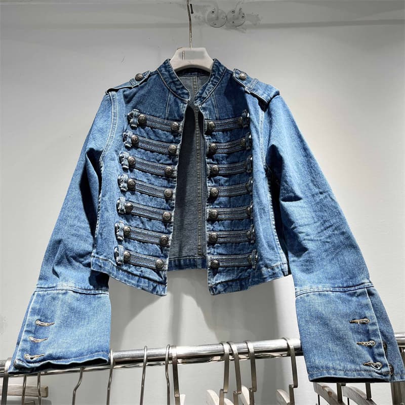 Trending 2025 Spring New Classic Metal Bone Buckle Strap Washed Denim Jacket Short Coat