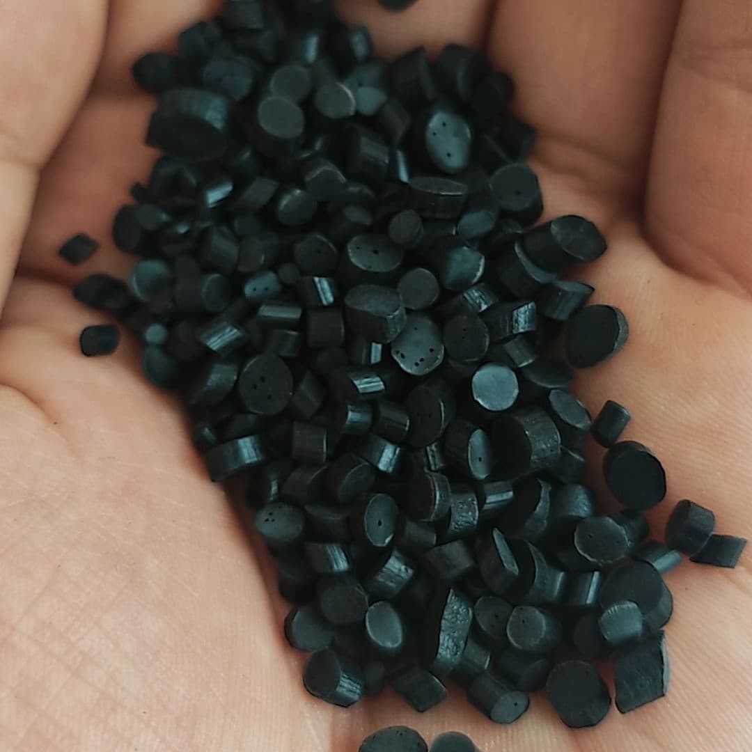 Black PVC Granules, Injection Grade for Various Footwear Tips, Soft PVC Granules, Recycled PVC Granules, 75 Shore A