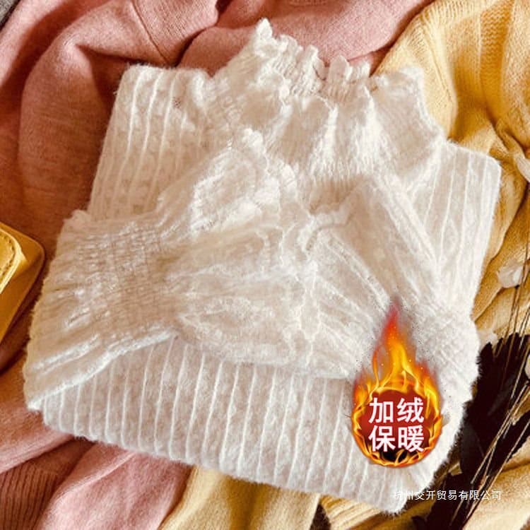 Fleece-lined, thickened turtleneck white lace base layer top for women, new autumn and winter style, warm inner layer top, fashionable blouse