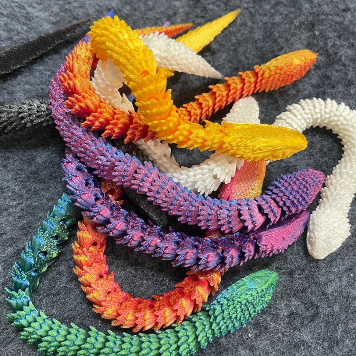 Custom Viper 3D Printed Snake Toy Model Dragon Full Body Articulated Joints Movable 3D Children's Toy Landscape Decoration