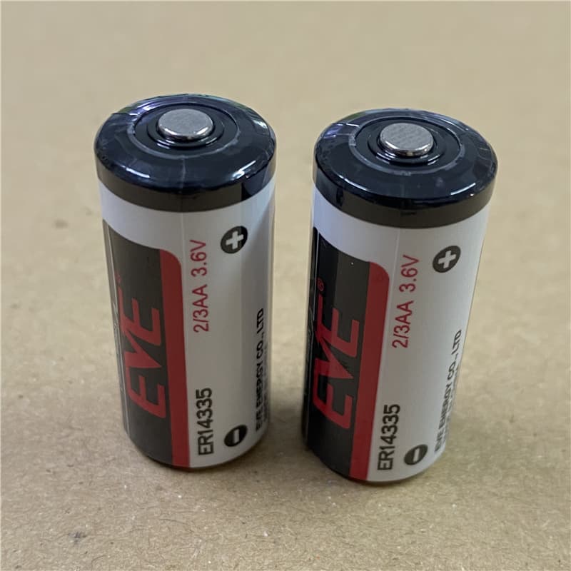 EVE ER14335 Lithium Thionyl Chloride Cylindrical Battery 3.6V High Capacity 1650mAh Primary Lithium Battery