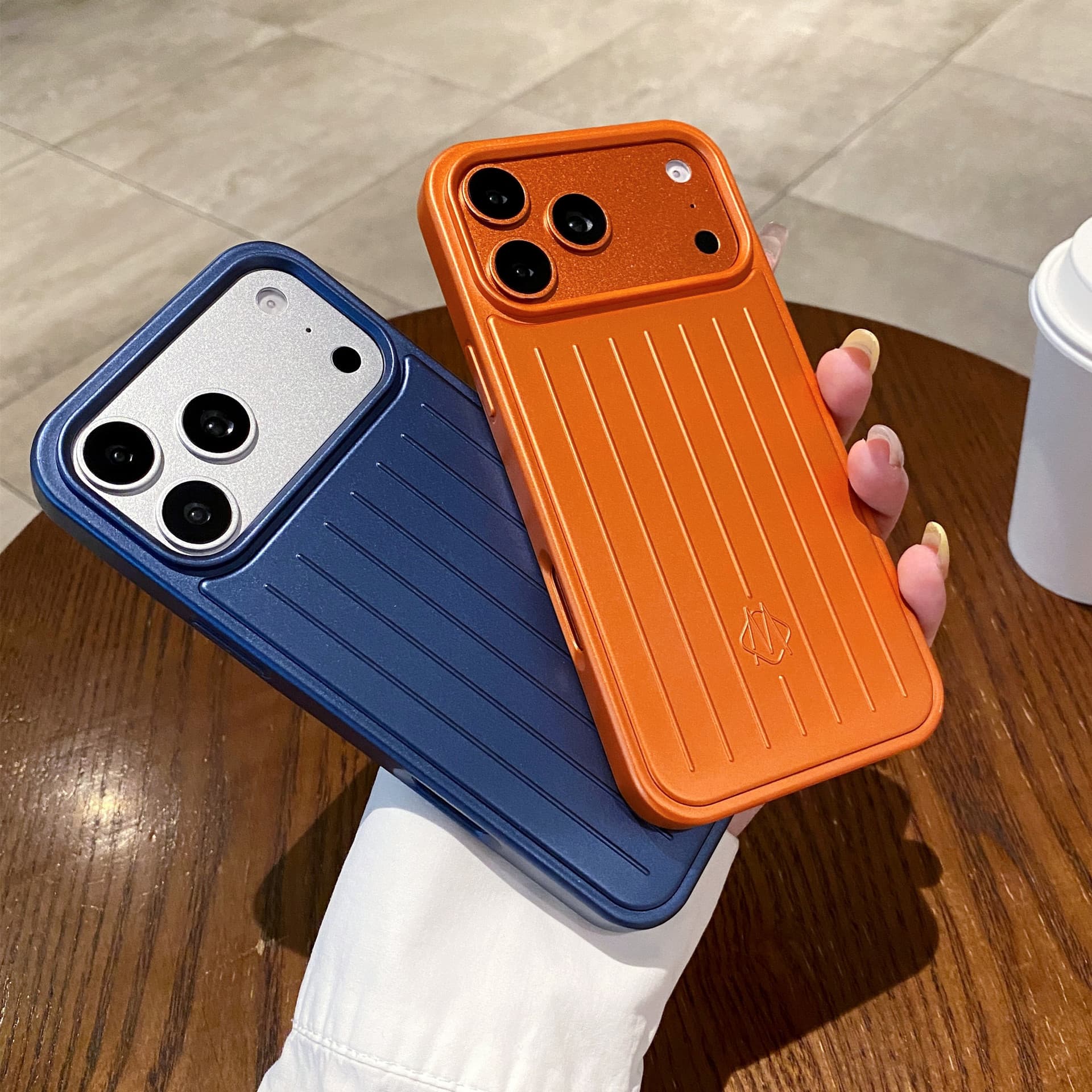Suitable for iPhone17 promax mobile phone case suitcase letter high-end Apple 16 anti-fall 15 protective cover 14