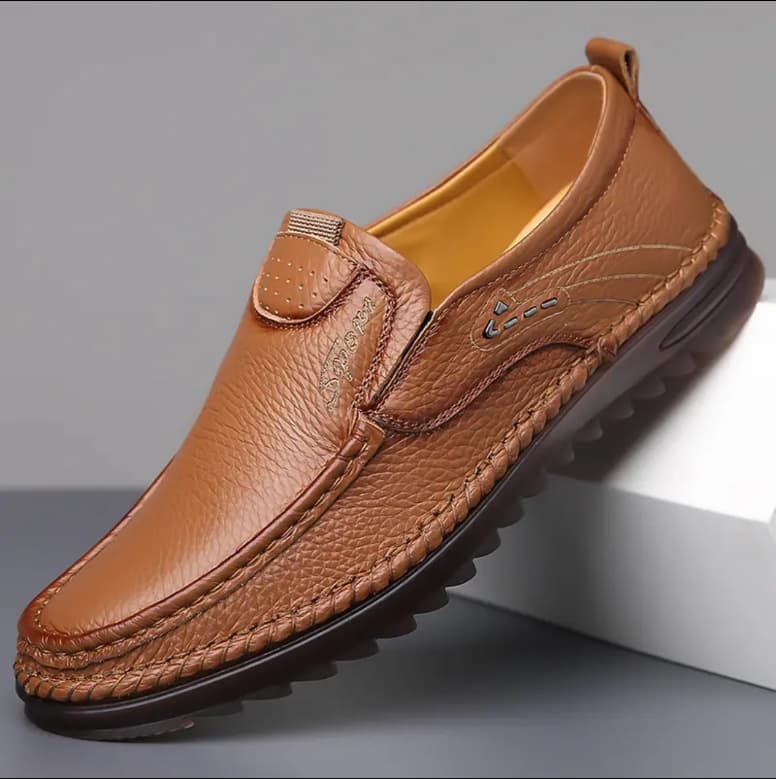 Men's Spring Leather Shoes, Soft Sole, Anti-Slip, Top Layer Cowhide, Low-Top Casual Shoes for Middle-Aged and Elderly Men