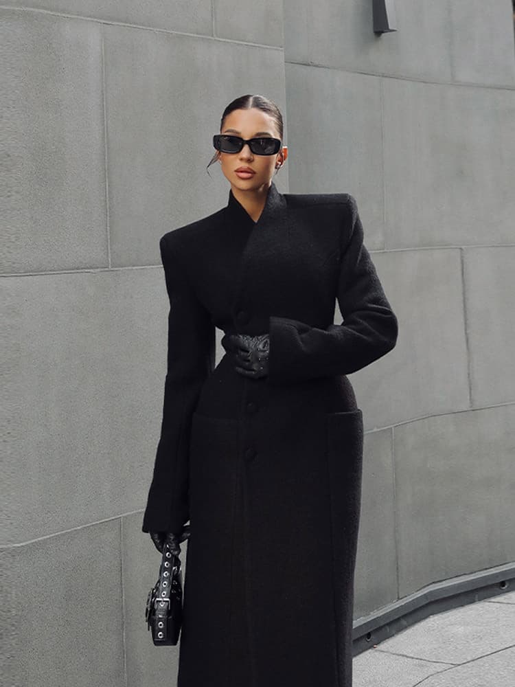 Amazon 2025 Fall/Winter New Women's Elegant Shoulder-Padded Waist-Cinching Black Long Wool Coat