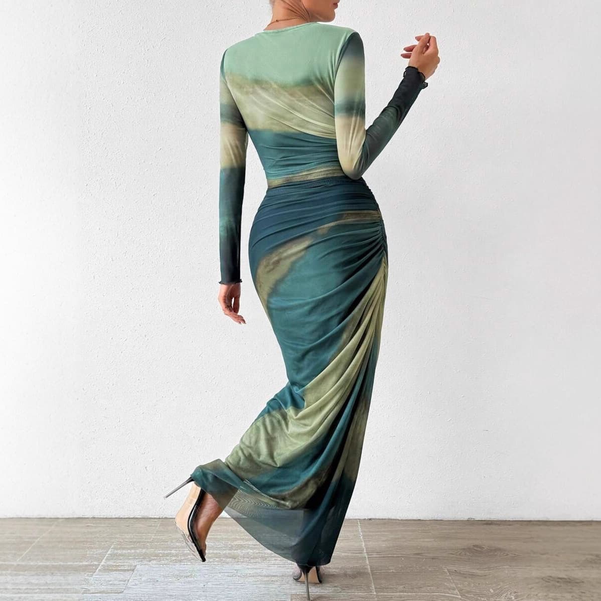 Spot cross-border 2025 European and American Amazon Fashion Mesh Printed Ruffled Sexy Tight Round Neck Dress Green