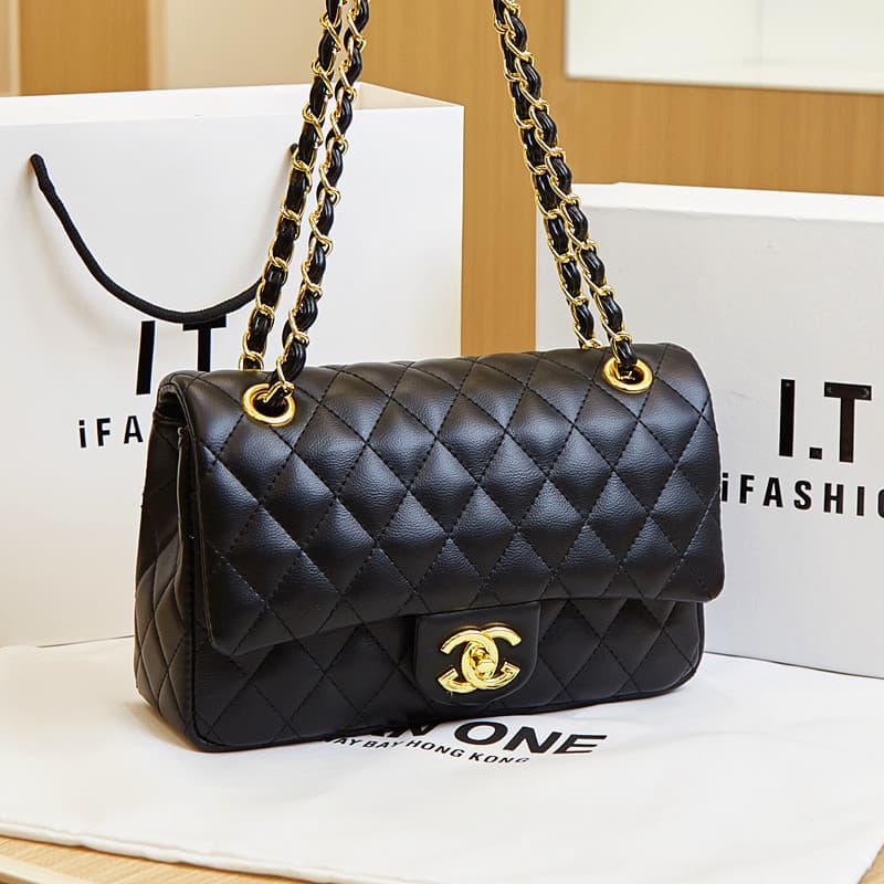 Chanel Cf Classic Quilted Style Versatile Genuine Leather Crossbody Bag, Small Chanel-Style Bag with a High-End Feel and Texture for Women