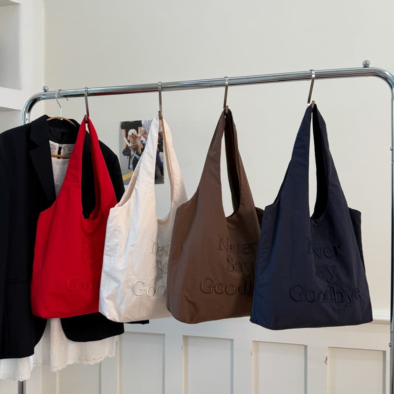 Simple Letter Embroidered Tote Bag for Women New Large Capacity Lightweight Nylon Cloth Portable Shoulder Bag Fashionable Commuter Bag