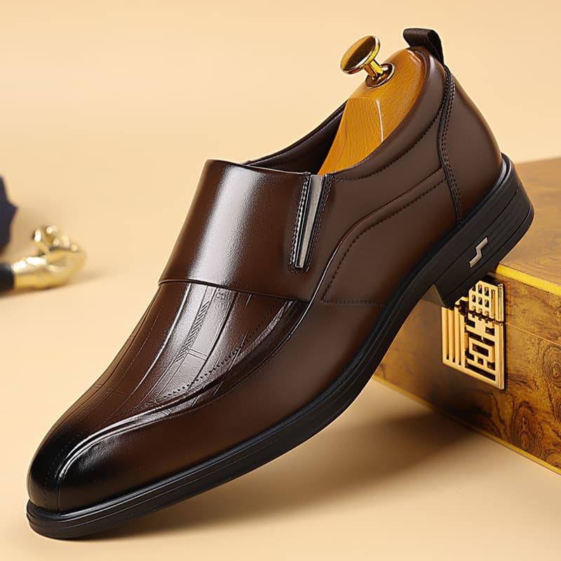 Spring new fashion high-end slip-on leather thick-soled trendy versatile business leather shoes comfortable non-slip wedding shoes
