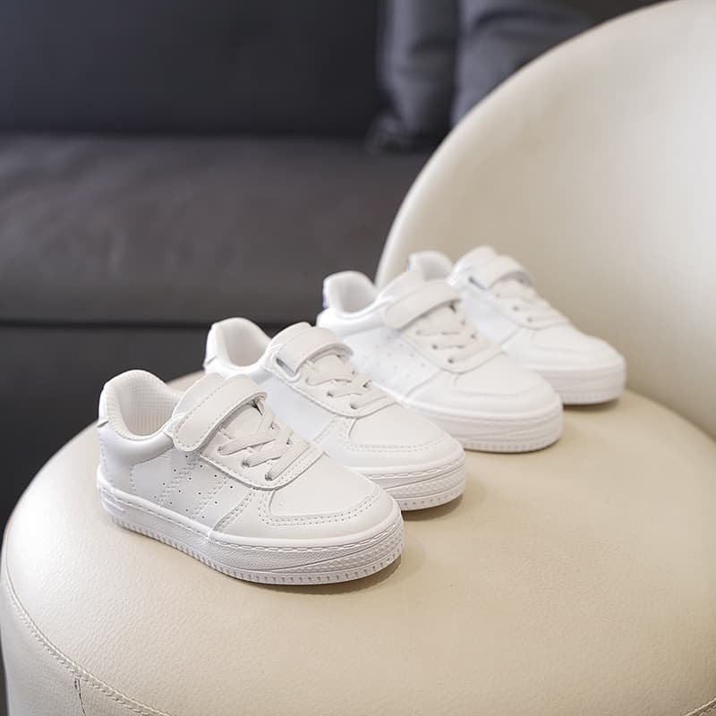 Ultra-Light Leather Children's White Shoes for Boys and Girls, School Performance Shoes, Soft Sole Non-Slip Student Campus White Shoes