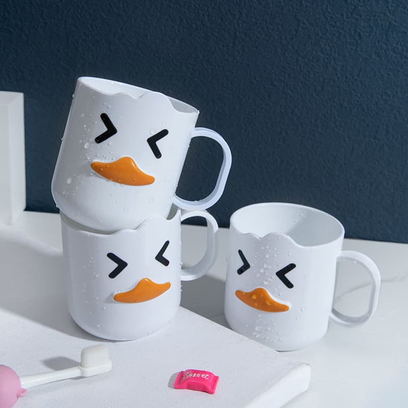 Little White Duck Cartoon Children's Rinse Cup - Home Baby Creative Cute Plastic Cup for Washing and Gargling, Factory Direct Supply