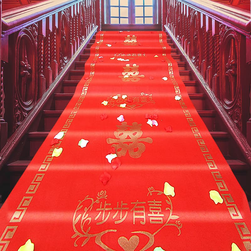 Red Carpet Disposable Wedding Carpet Supplies Red Non-Woven Fabric Red Carpet Red Creative Arrangement for Wedding