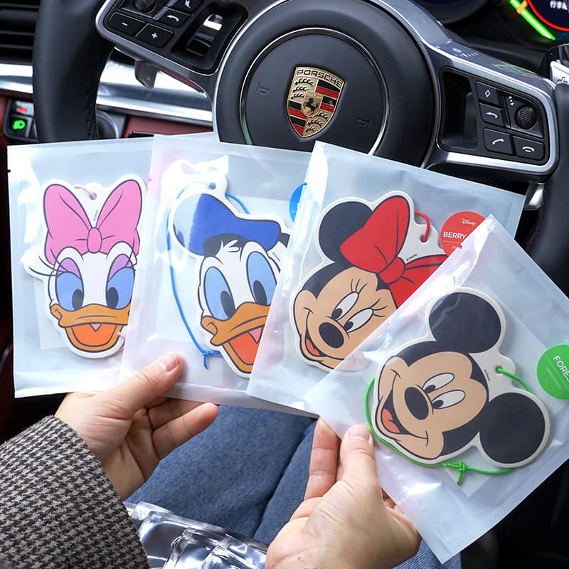 Car Air Freshener Hanging Ornament Mickey Minnie Donald Duck Car Aroma Water Remove Odor Purify Air Long-Lasting Fragrance