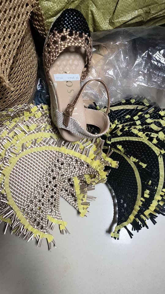 Factory Wholesale Colored PU Strip Woven Vamp Densely Woven Vamp Wholesale