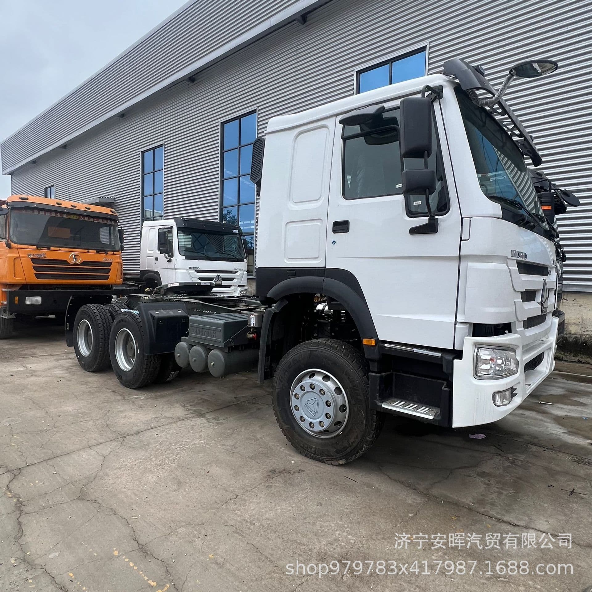 6x4 dual-drive tractor unit for export, 375 horsepower, fuel-powered tractor unit, used natural gas tractor unit.
