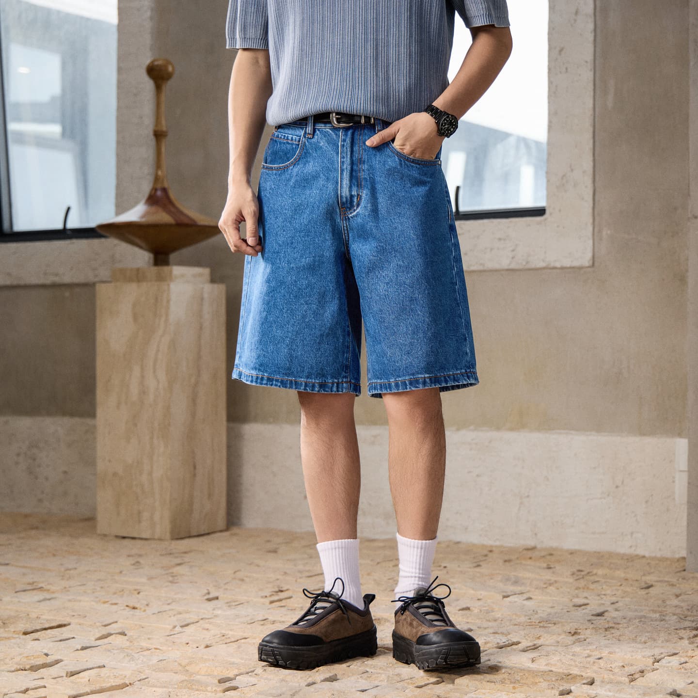 High-end American-style trendy denim shorts for men, summer lightweight, dark blue washed, durable wide-leg five-inch shorts wholesale