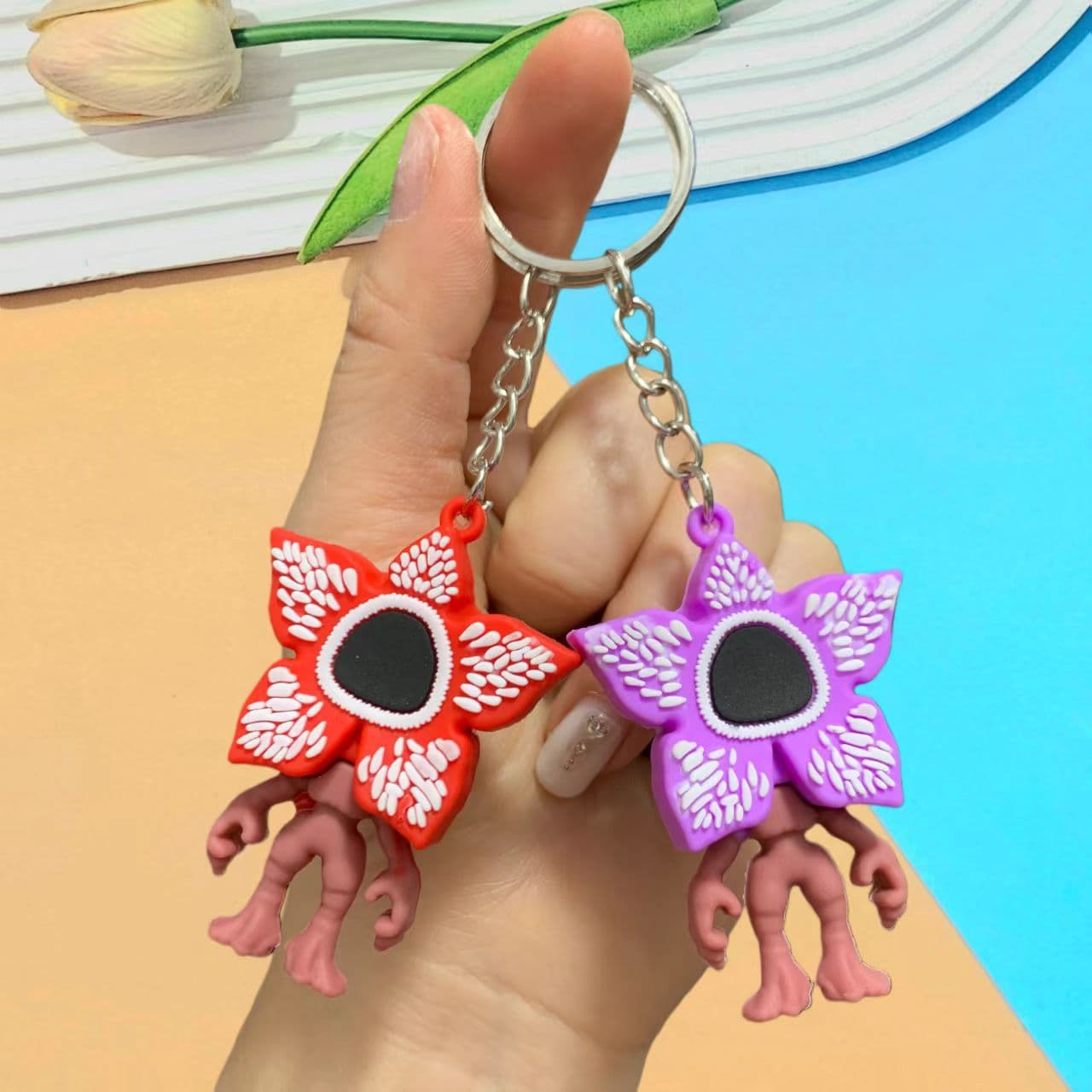 Cross-border Cartoon Stranger Things Man-Eating Plant Figure Keychain Quirky Desk Decor Student Backpack Charm