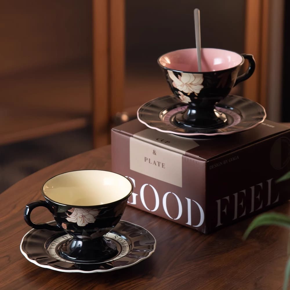 Luxury Ceramic Coffee Cup Set, Vintage High-Foot Coffee Cup and Saucer, High-End Afternoon Tea Cup Gift Box