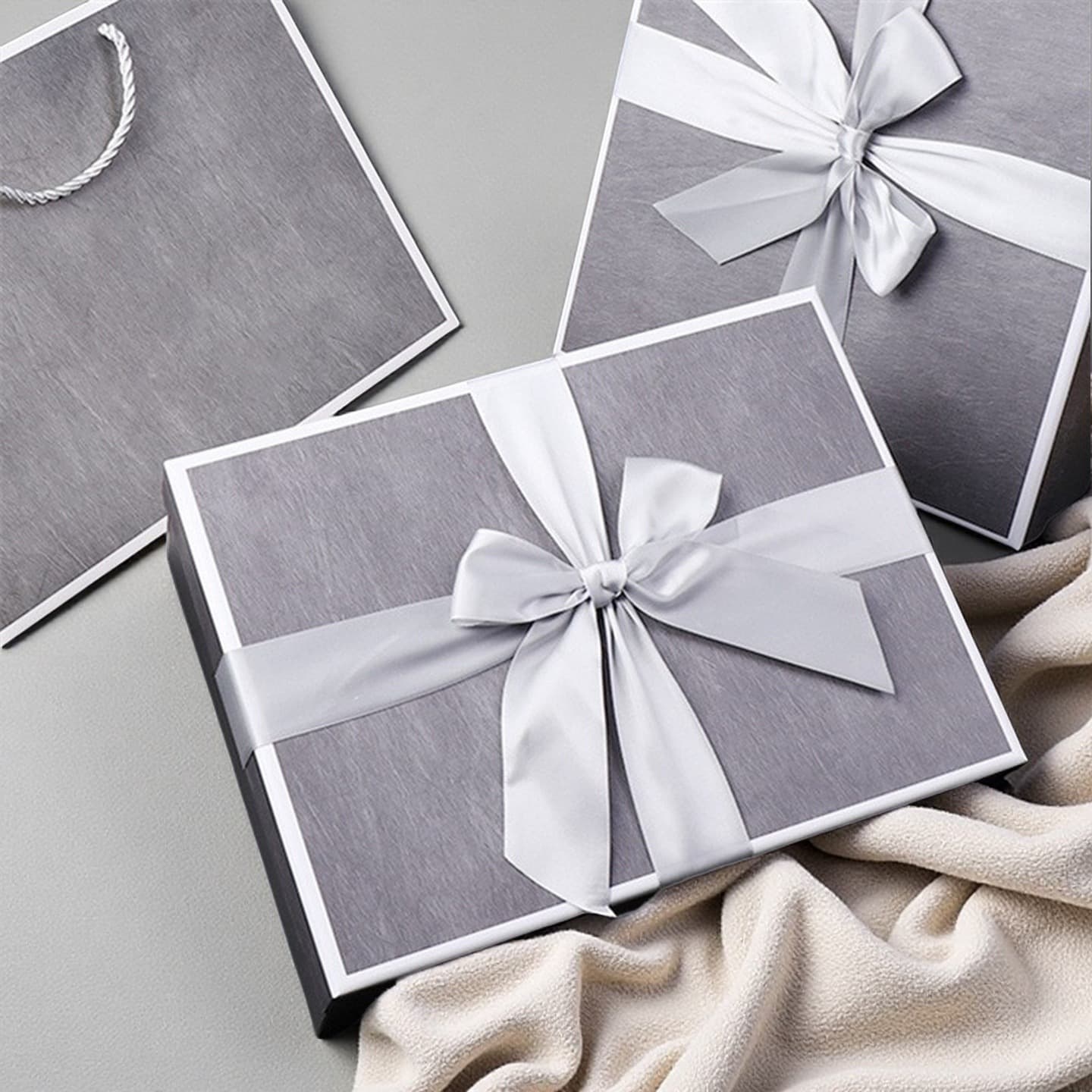 Universal Gray Heaven-and-Earth Lid Business Box for Cups, Dried Fruits, Bow Gift Wholesale