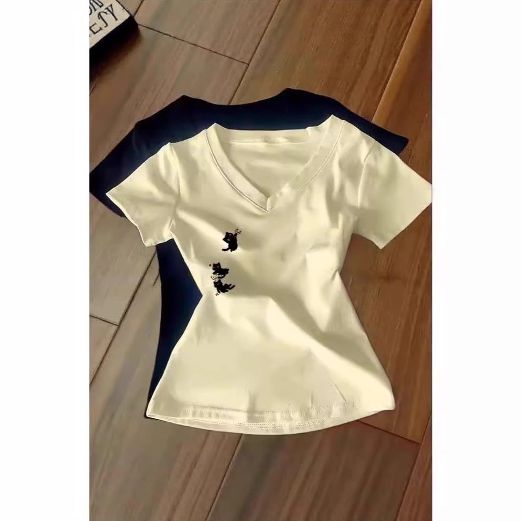Sweet & Spicy V-Neck Short Sleeve T-Shirt for Women Summer 2025 New Pure Desire Slim Fit Short Top Fashion
