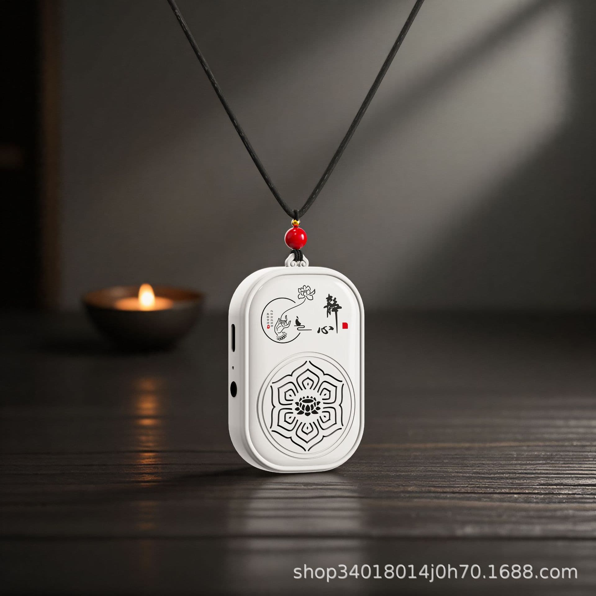 New Card Player, Small Pendant-style Portable Charging MP3 for the Elderly and Home Use