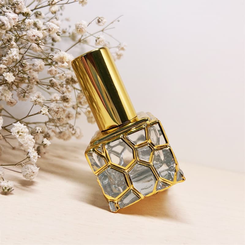 10ml Perfume Spray Bottle Water Cube Electroplated Gold Mini Travel Portable Perfume Refillable Bottle Exquisite Empty Bottle