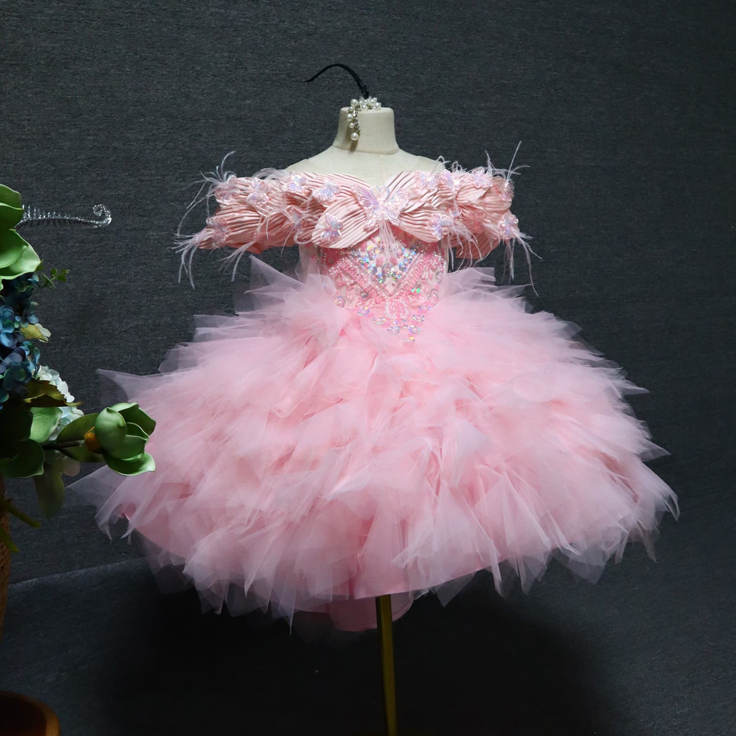 Girls' Luxury Dress, Unique Pink High-End Princess Gown, Children's Birthday Tutu Dress, Host and Piano Performance Outfit